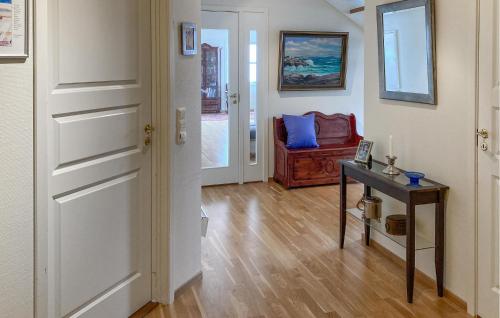 Vista exterior, Nice Apartment In Farsund With House Sea View in Farsund