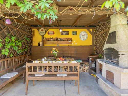 Holiday Home Tatobity by Interhome in Tatobity