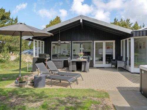 Holiday Home Ingobald - 1-5km from the sea by Interhome in Vejers Strand