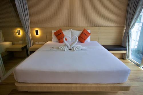 Platinum Hotel and Apartments