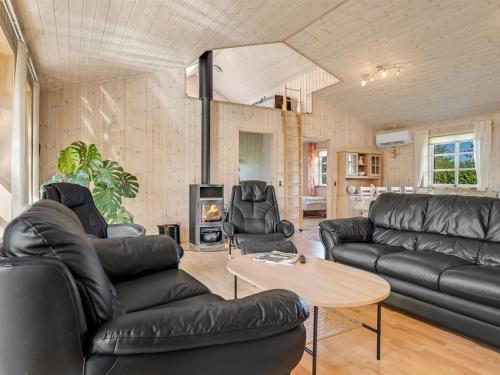 Holiday Home Elsabet - 600m to the fjord by Interhome in Egense
