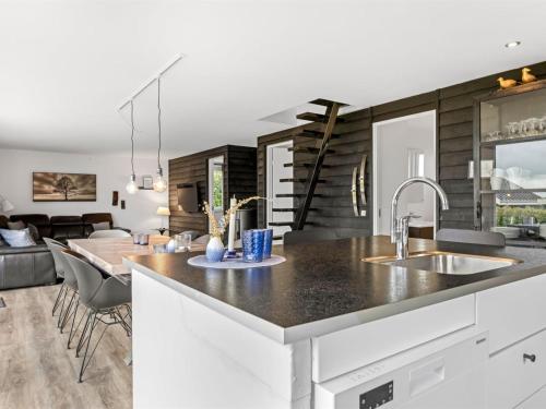 Holiday Home Adser - 300m from the sea by Interhome in ไฮย์ลสมินเดอ