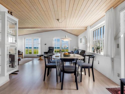 Holiday Home Welma - 200m from the sea by Interhome in เฟรเดริคชาฟน์