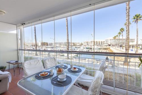 A65 - Marina Moor Apartment in Lagos, Lagos