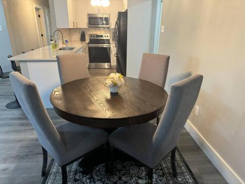 Dallas Beautiful Village in Cedar Crest