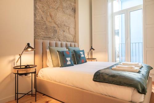 Luxury Style 2 with AC Downtown Porto near Metro, Porto (Foto 9)