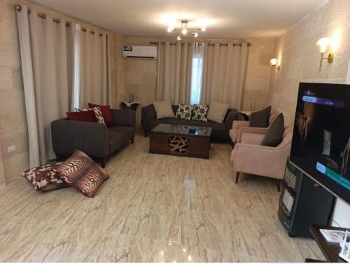 Dan GuestHouse Sunset Retreat Terrace and BBQ in Aley