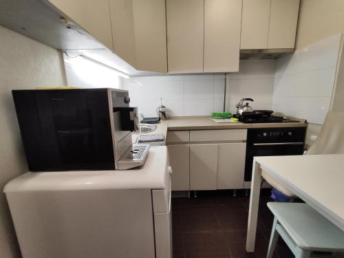 Двухкомнатная на 1м этаже Нивки, Kijów (zdjęcie 10)