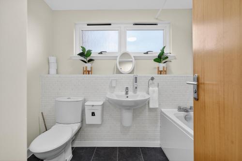 Modern 2-Bedroom flat in Glasgow city centre, near Galsgow Green, Glasgow (photo 6)