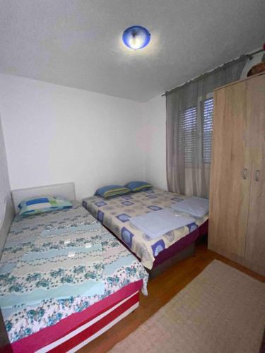 Milun Stan in Zgrade