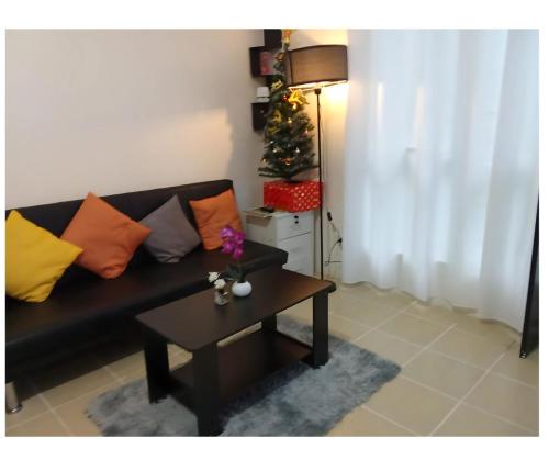 2BR PIONEER Woodland Boni,Mandaluyong connected to Boni MRT station, Manila (photo 10)