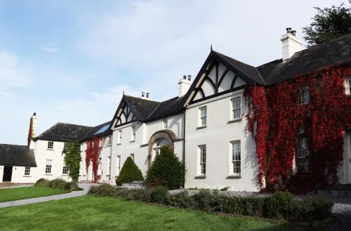 Warrensgrove Estate Self Catering Accommodation in Macroom
