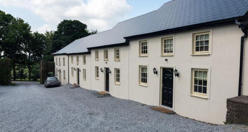 Warrensgrove Estate Self Catering Accommodation in Macroom