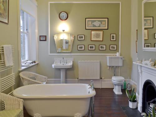 Hotellet från utsidan, Candlelight Cottage in Västra Ventnor