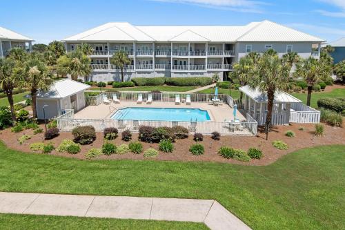 Pavilion Palms 105C- The Emerald Jewel near Captain Dave's On The Gulf