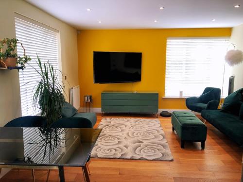 LuxuriousAccesible HeathrowHydePark 20mins sleep4, Londyn