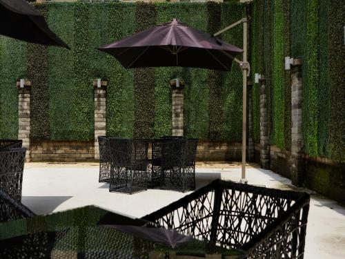 Shared lounge/TV area, Tango Inn Taipei JiHe in Shilin District