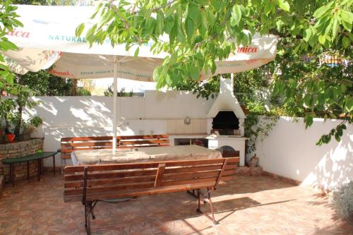 Apartment Davorka - image 13