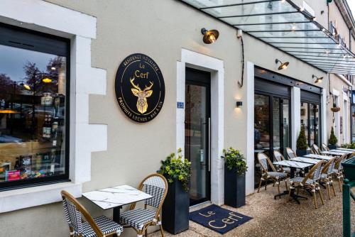 l'Hôtel du Cerf - Vailly sur Sauldre - Grand Sancerrois Hotel de charme Bois de Cléfy