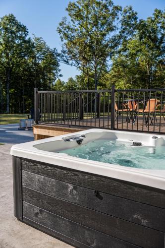 . Wildcat Lodge, Wallingford KY