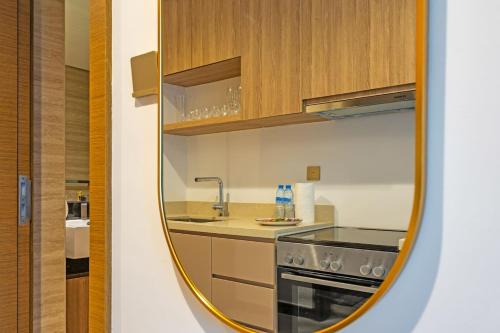 Luxury Studio Retreat Canal View and City Life, Dubai (foto 4)