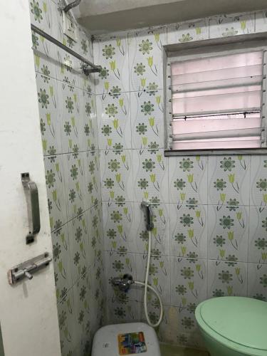 Goan studio Bandra in Bandra West