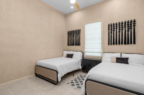 Nomad House at The Shores home - image 4