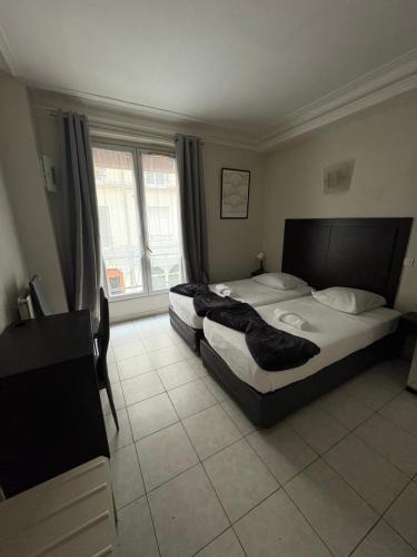 HOTEL DU MONT LOUIS, Parigi (foto 11)