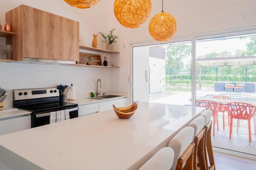 Villa Blanca in Esterillos Este