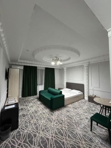 Dotări, Sapphire hotels in Taraz