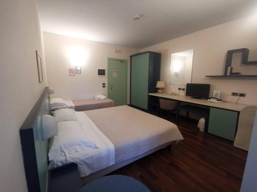 Deco Hotel