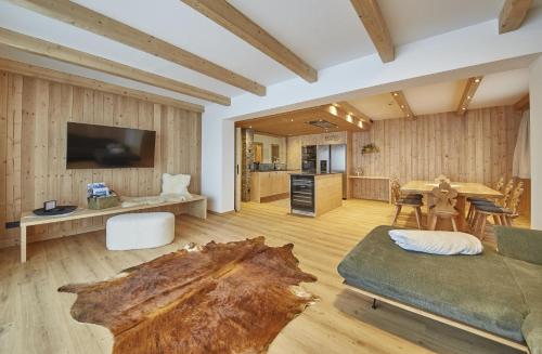 Chalet Almglück by we rent, JOKERCARD INCLUDED – khách sạn tại Hinterglemm