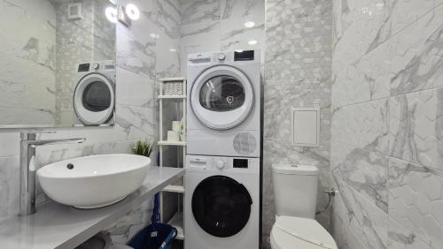 Quiet Nordic Nest Near City Center & West Park by KeyBox, Sofia (photo 4)