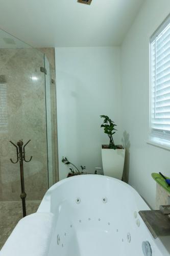 Ocean Beach Guesthouse