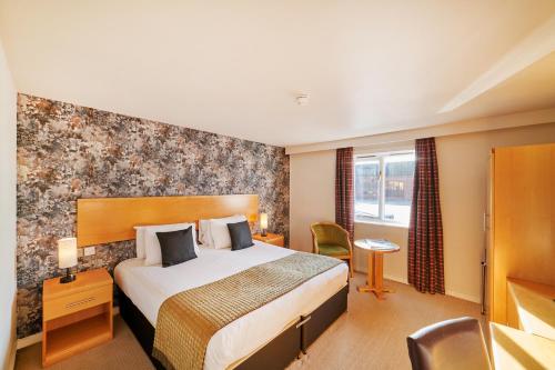 1 double bed