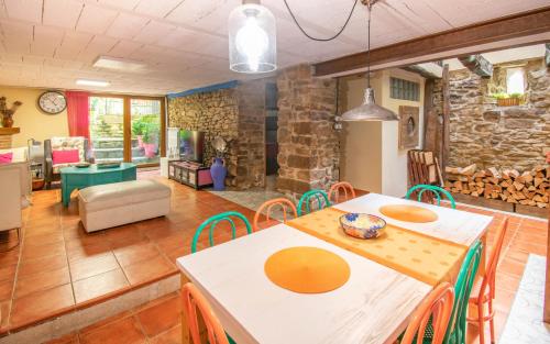 Magnifica casa rural para familias en Navarra in Berrioplano