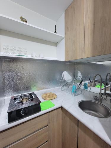 Departamento, LUJO HOGAR cerca a PLAZA NORTE - UNI AEROPUERTO 4