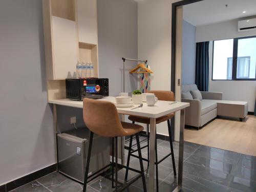 June Homestay @ Vetro11 1br 2-4pax Mountain View - Kota Kinabalu