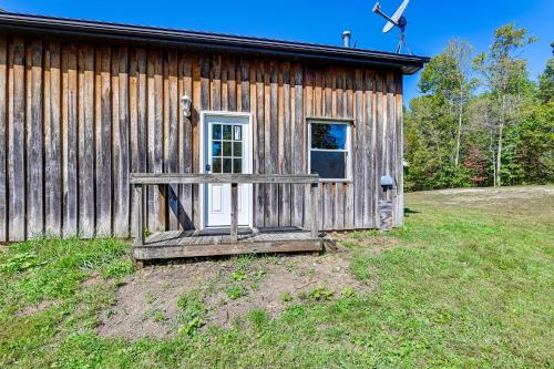 Ohio Cabin on 23 Acres: Fish, Hunt & Explore! in Caldwell (OH)