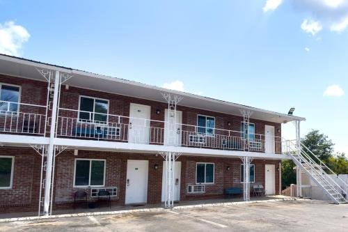Imperial Inn by OYO Tazewell, Tazewell