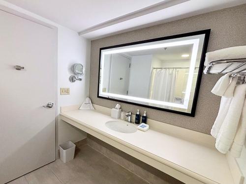 Four Points by Sheraton Norwood Conference Center