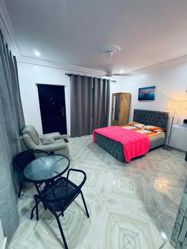 Jawara Kunda Apartments in 圖赫林