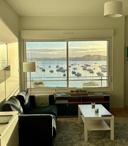 Appartement Design IX - Port du Rosmeur - Sublime Vue Mer - Parking, Douarnenez