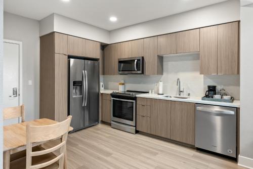 Spacious Loft- Hollywood Free Pool, Parking, Gym, Los Angeles (fotografie 9)