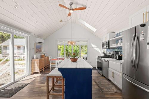 Private Hot Tub Near Dennis Pond in ยาร์เมาท์ พอร์ต (MA)