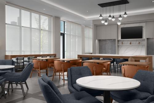 Homewood Suites by Hilton Portsmouth Downtown in พอร์ตเมาท์ (NH)