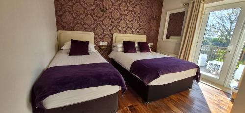 Two Bedroom Holiday Home in Kilronan in 伊尼什莫爾島