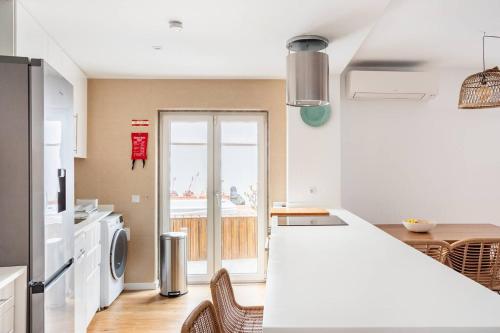 ห้องครัว, Cosy Cascais Retreat with private hot tub in ไบโร โด โรซาเรียว