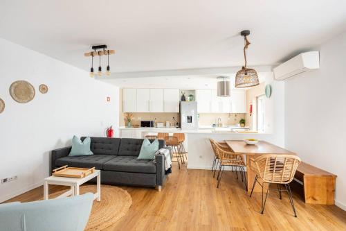 บริการและสิ่งอำนวยความสะดวก, Cosy Cascais Retreat with private hot tub in ไบโร โด โรซาเรียว
