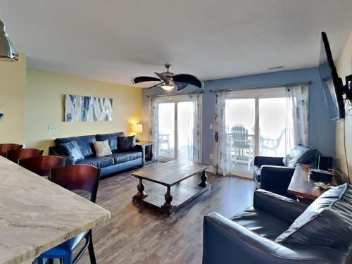 Put-in-Bay Waterfront Condo #211 detail